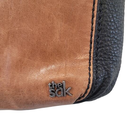 The Sak Leather Crossbody Purse - Picture 3 of 12